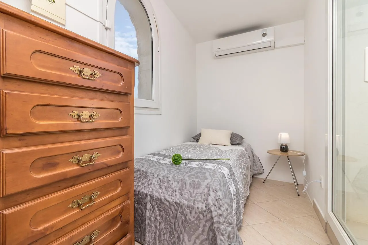 Empurialola -Encantadora Casa Con Jardin Cerca Del Centro -142 Empuriabrava